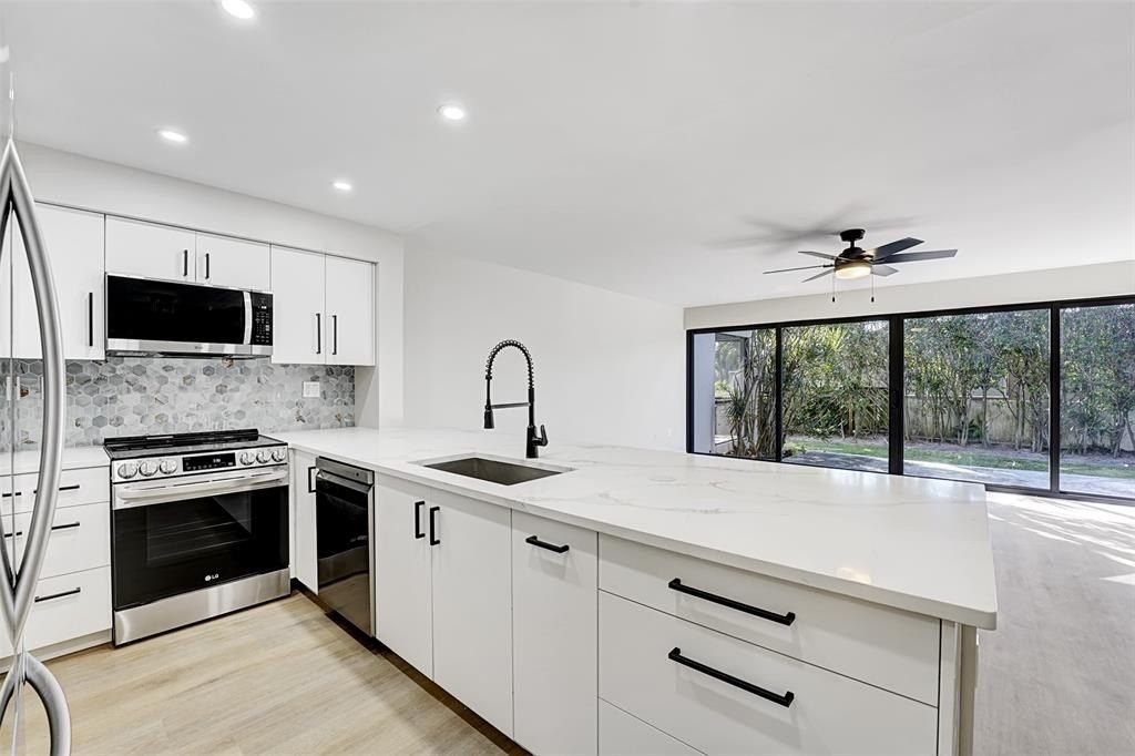 1100 Se 5Th Ct. Pompano Beach, FL 33060