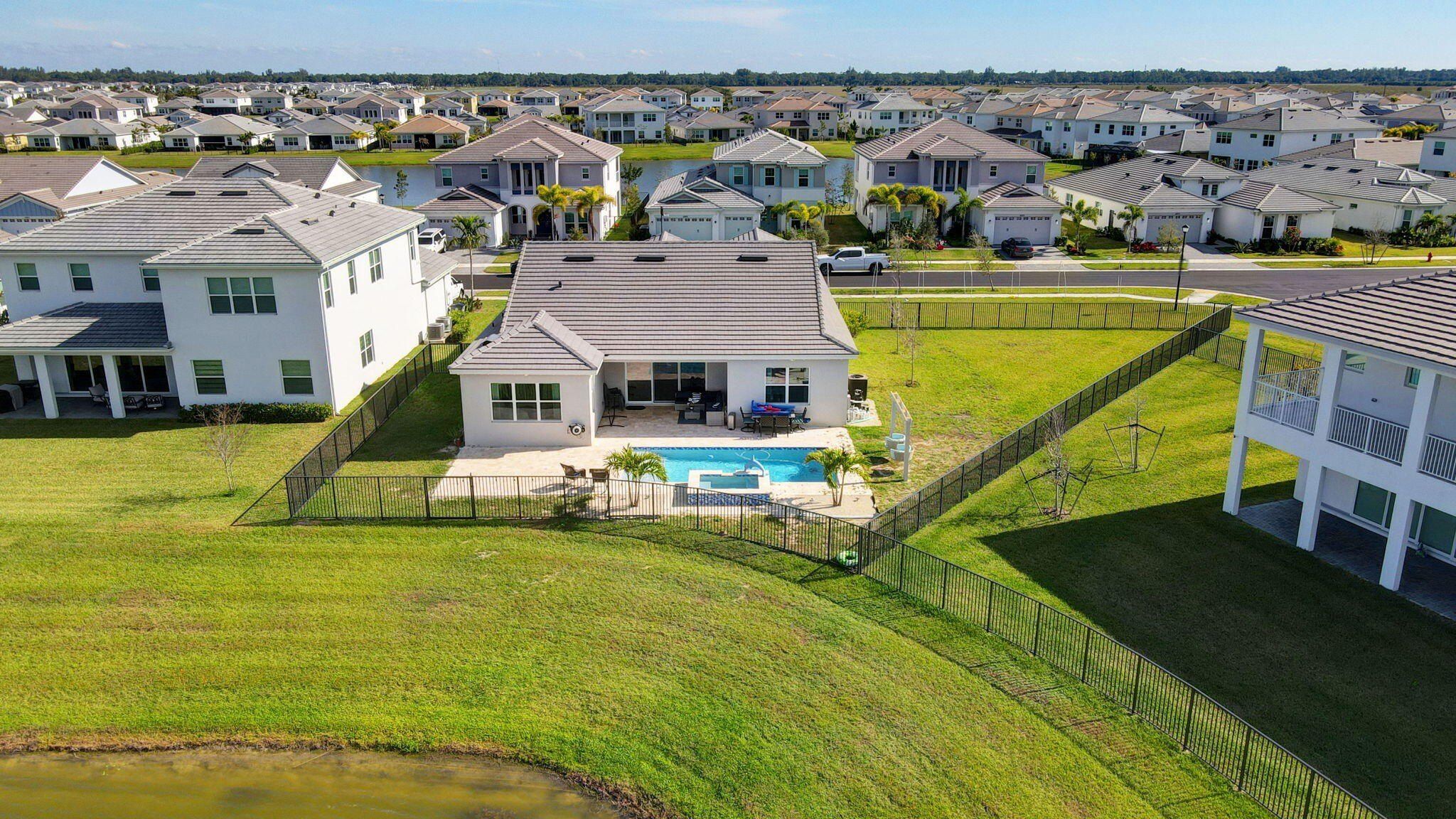 4964 Liberty Lane. Westlake, FL 33470