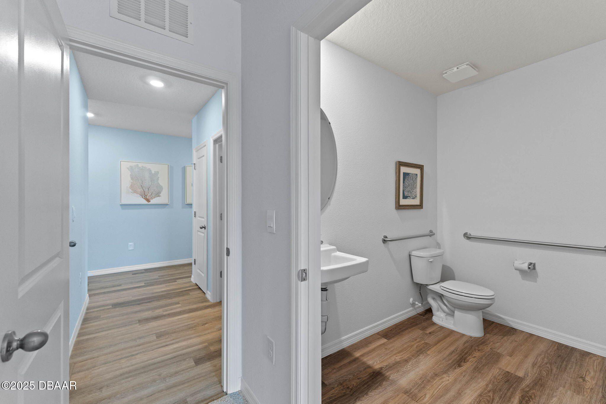 2401 Dawson Court. Ormond Beach, FL 32174