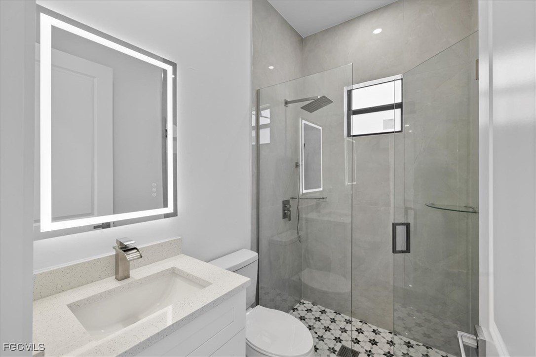 1807 W 17Th Street. Lehigh Acres, FL 33972