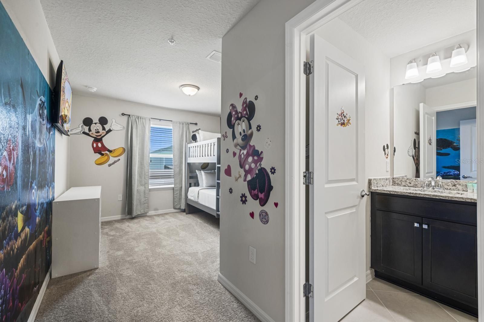 1274 Shoreside Street. Clermont, FL 34714