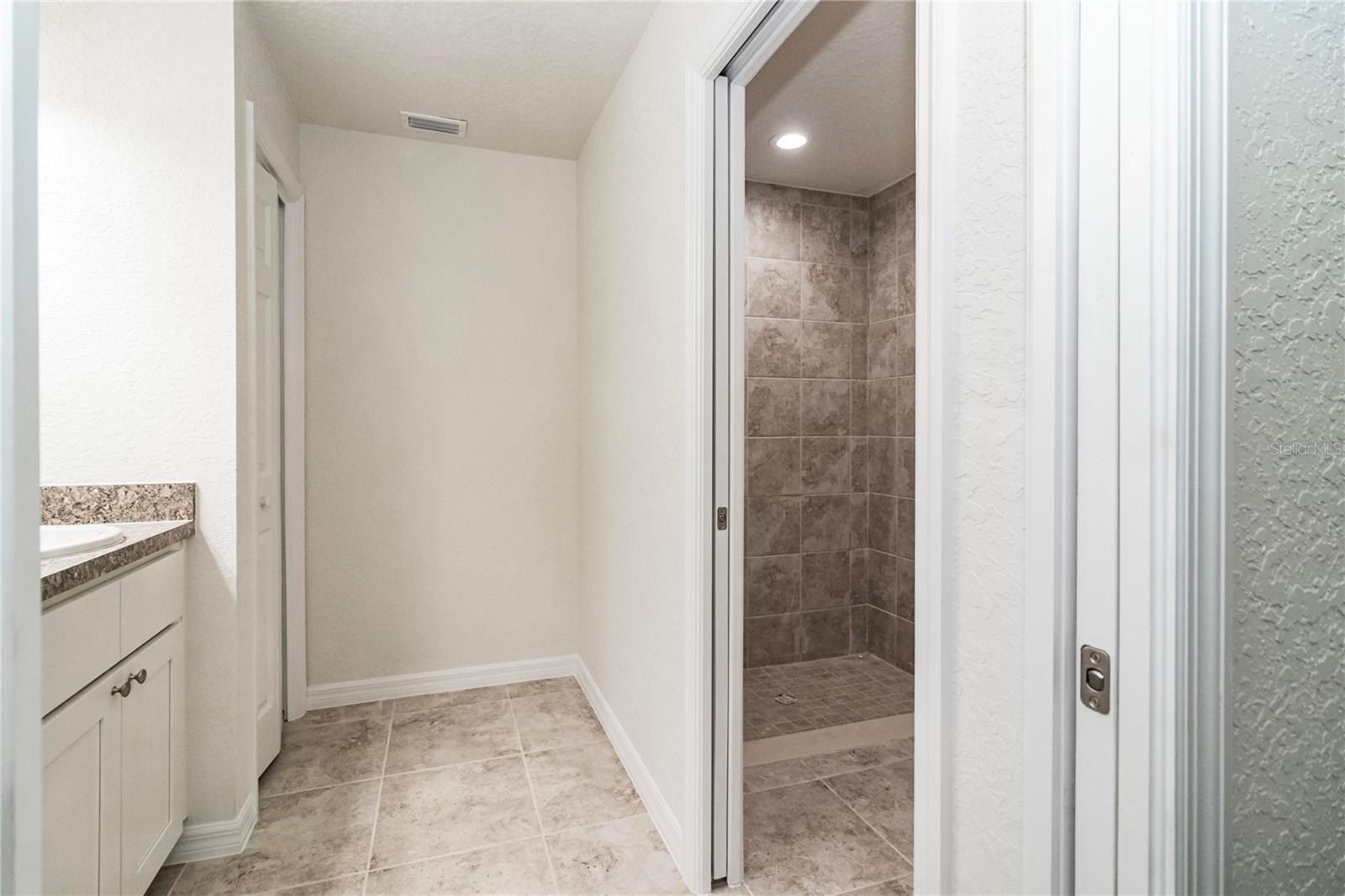 61 Larch Run. Ocala, FL 34480