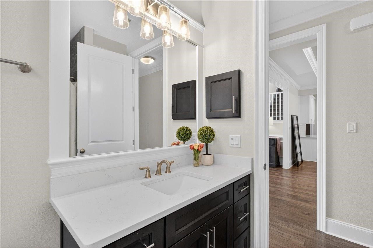 522 Knotted Pine Drive. Tallahassee, FL 32312