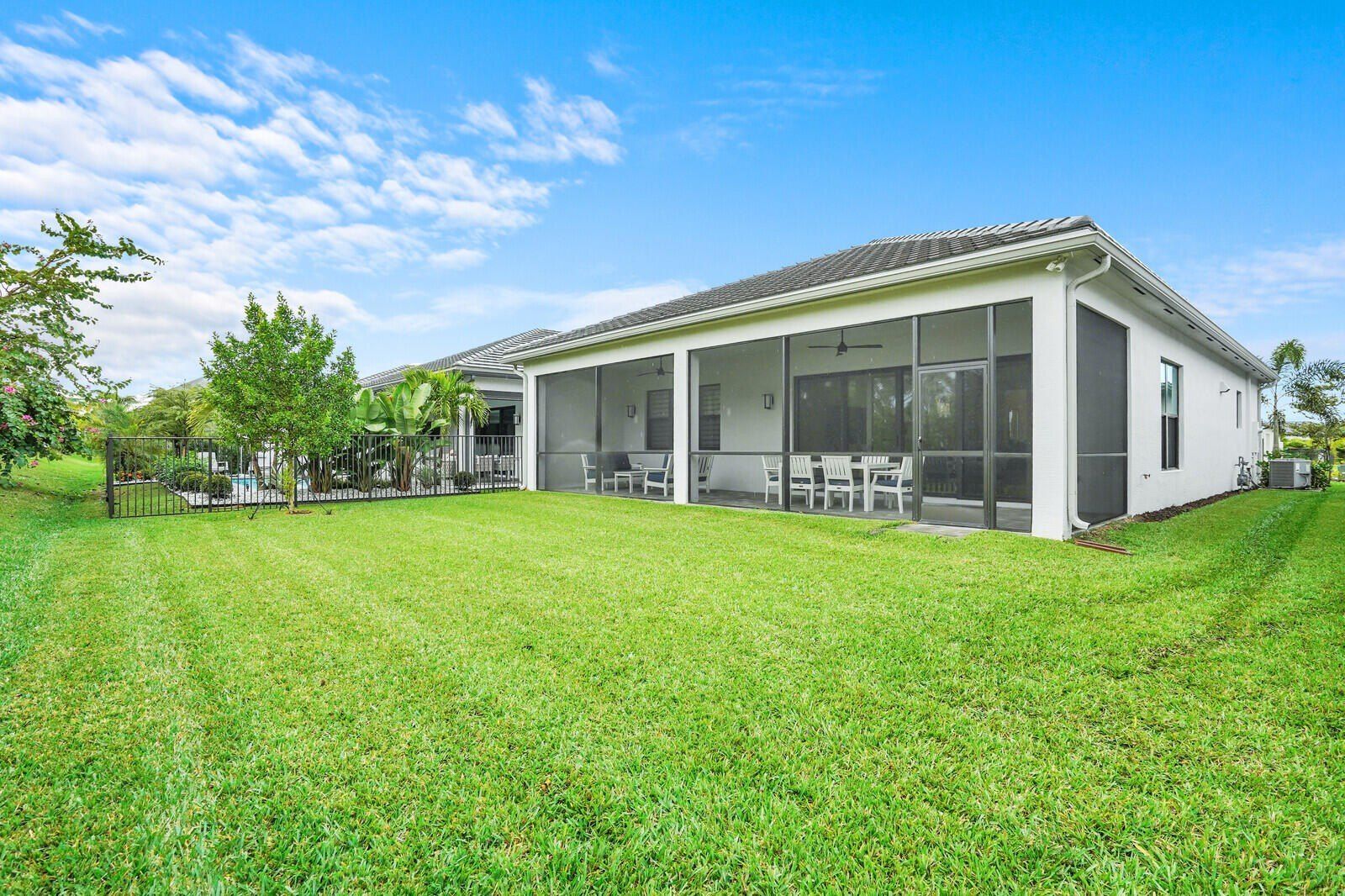 9802 Turning Bluff Lane. Boynton Beach, FL 33473