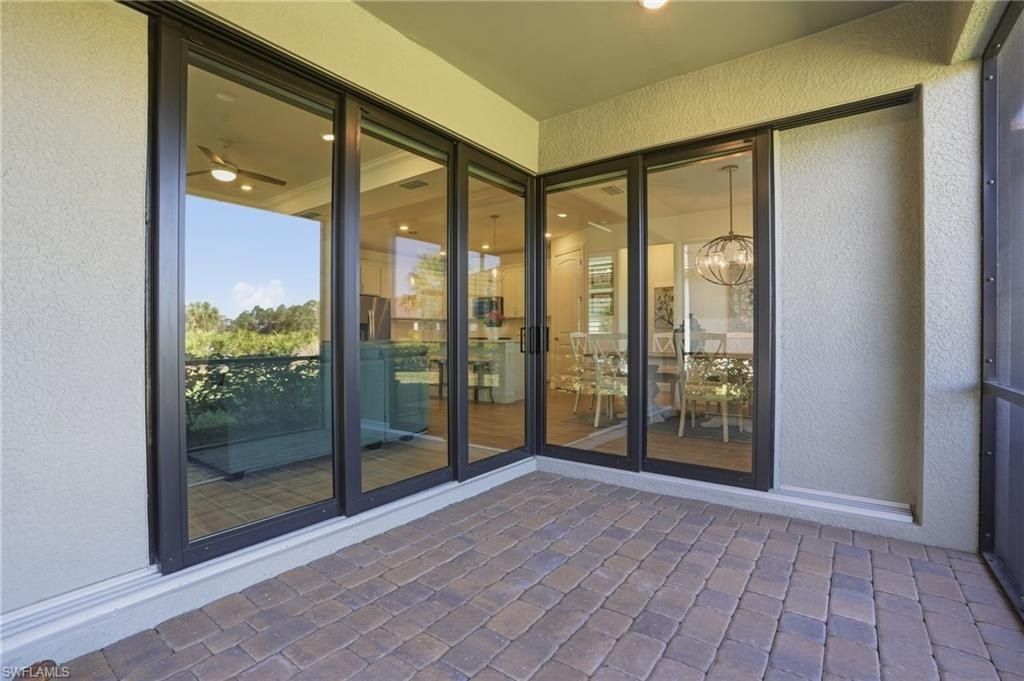 1857 Amador. Naples, FL 34120