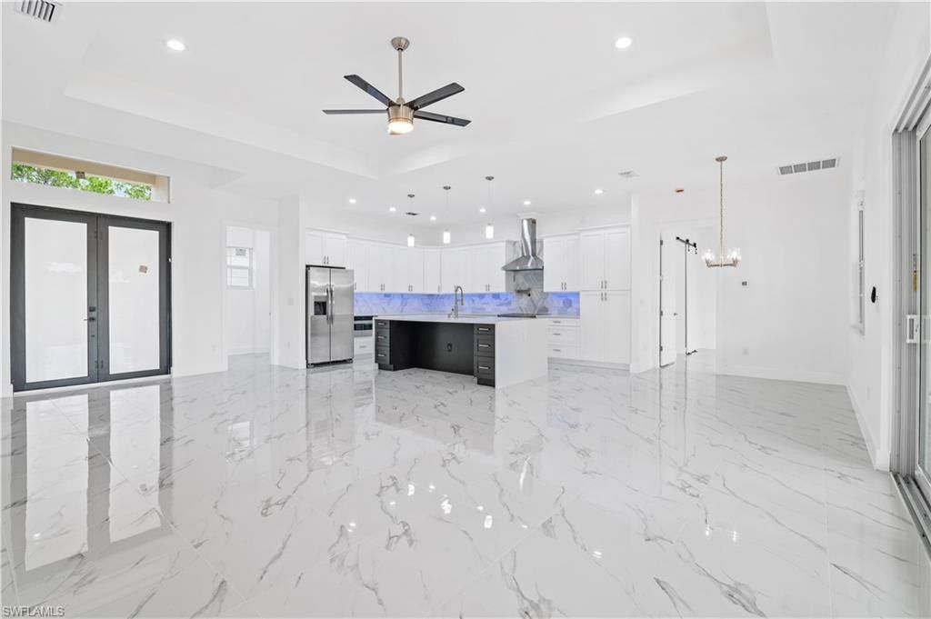 811 Dartmouth. Lehigh Acres, FL 33974