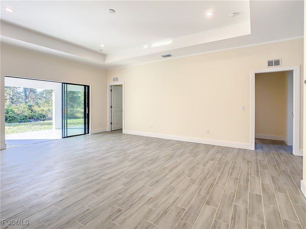 303 Carolina Way. Lehigh Acres, FL 33936