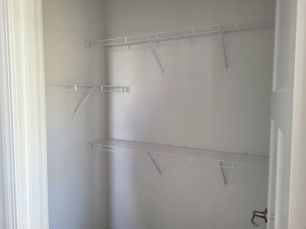 6429 Forest Lake Dr. Zephyrhills, FL 33540