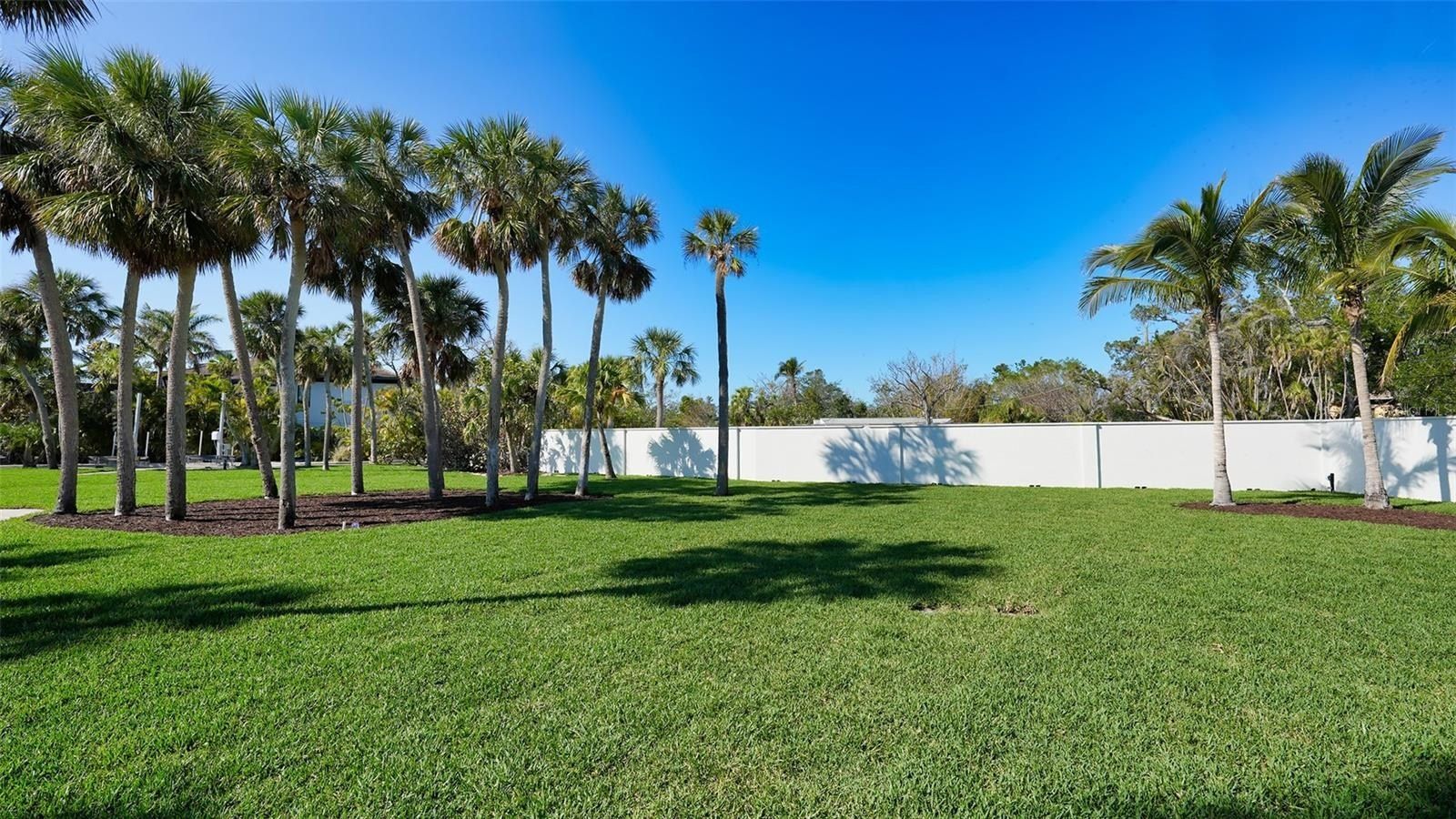 684 Freeling Drive. Sarasota, FL 34242