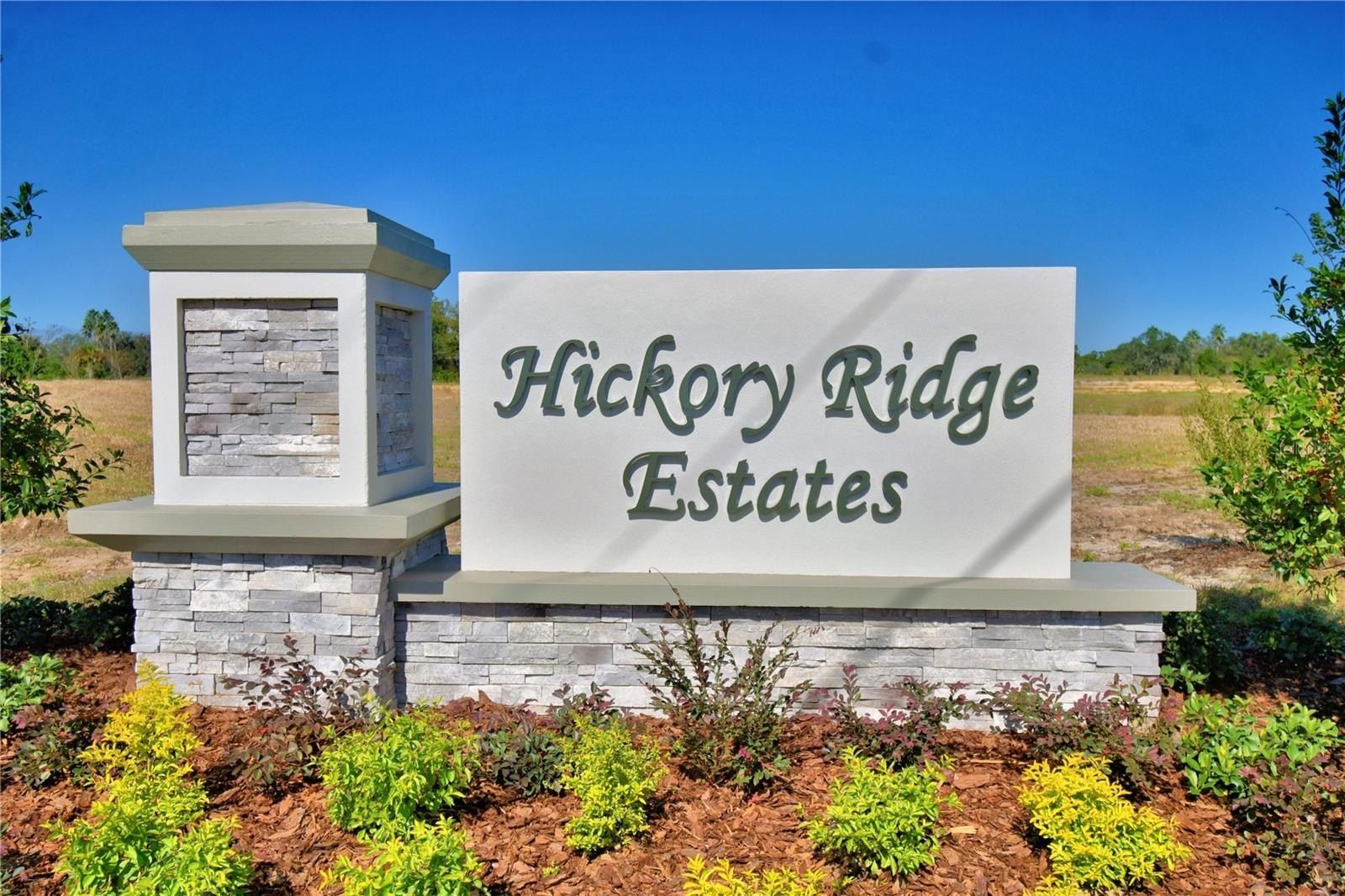 1214 Hickory Nut Drive. Lake Wales, FL 33898