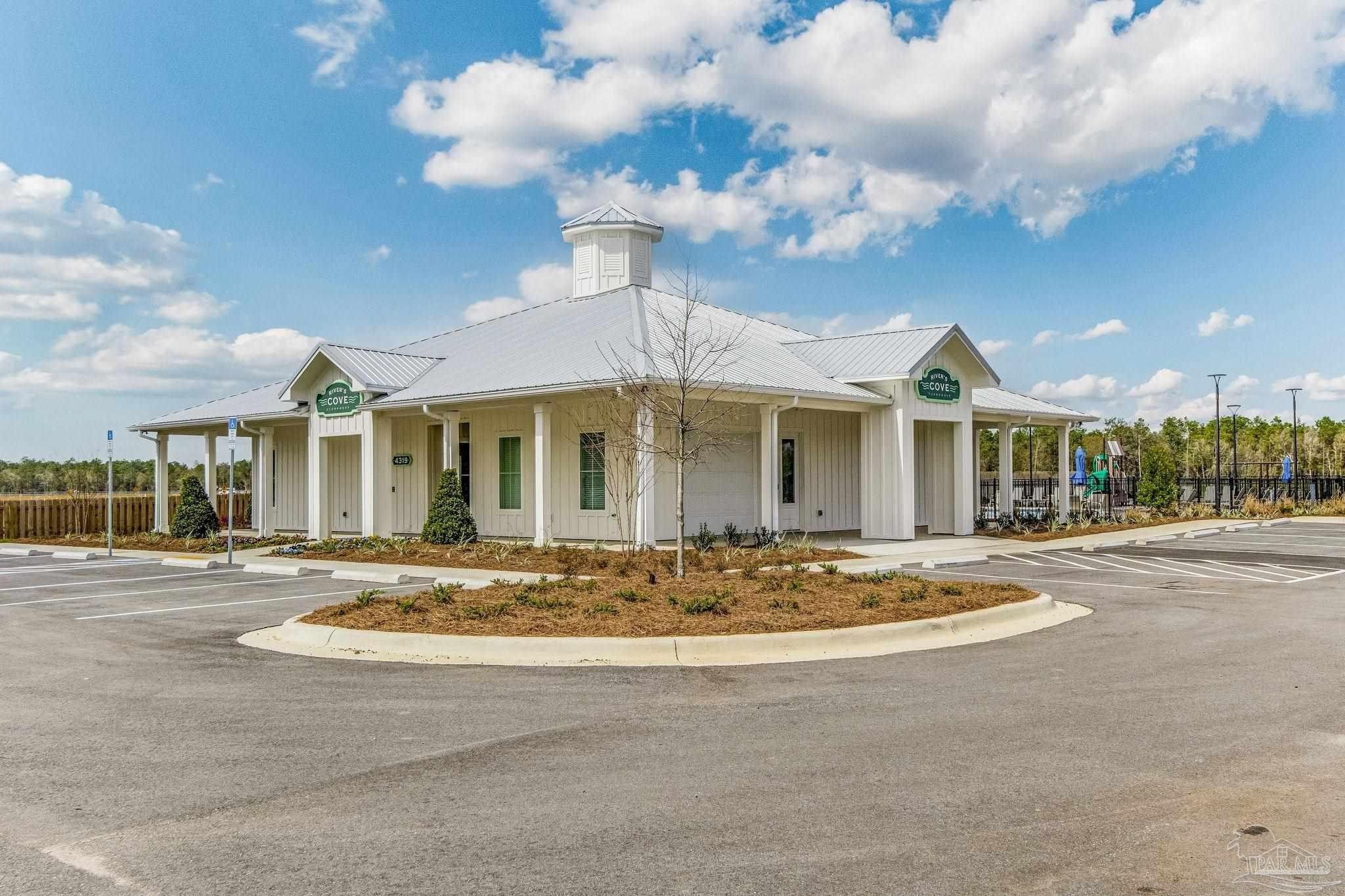 6477 Firefly Dr. Milton, FL 32583