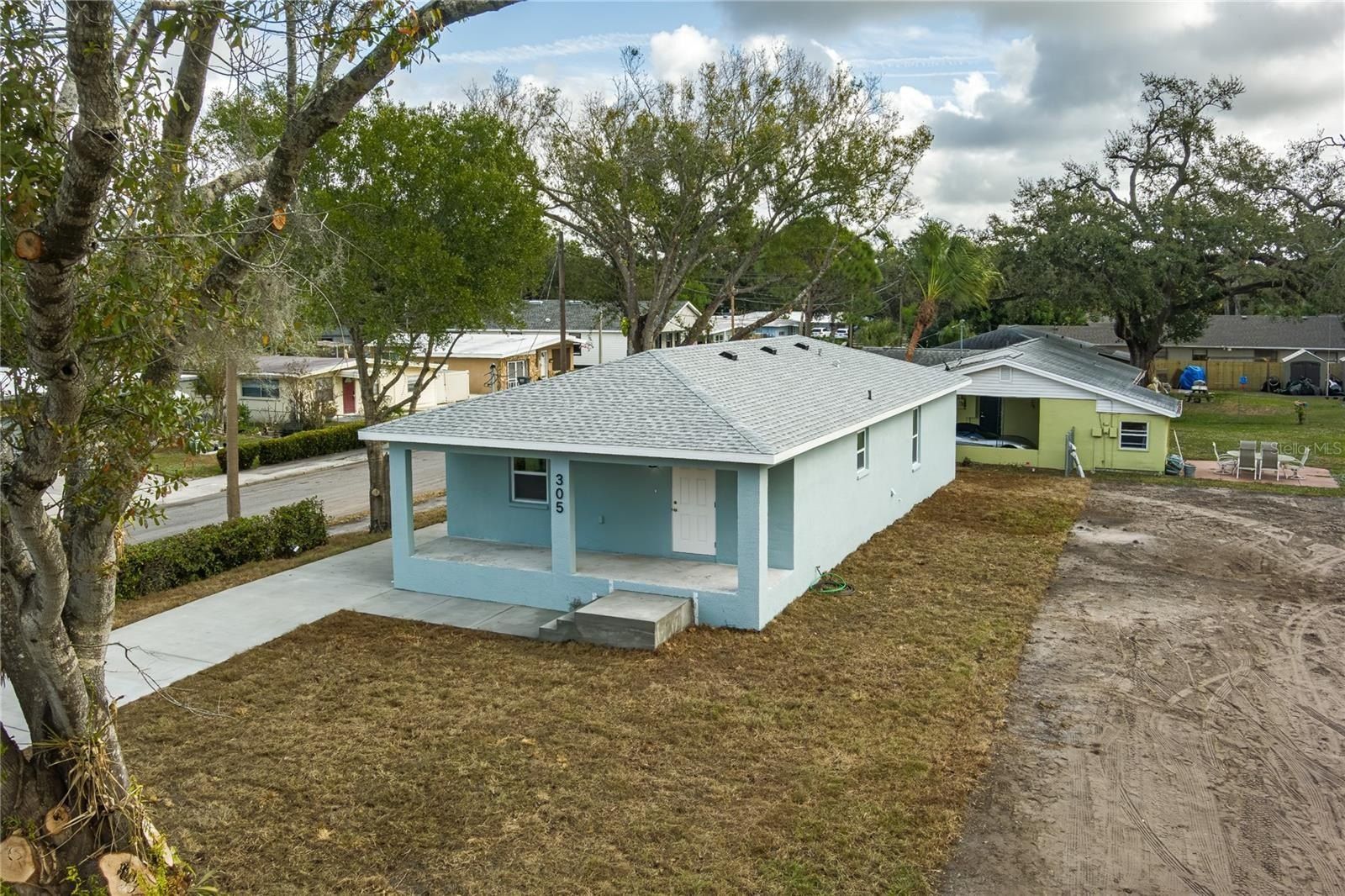305 19Th Street East. Bradenton, FL 34208