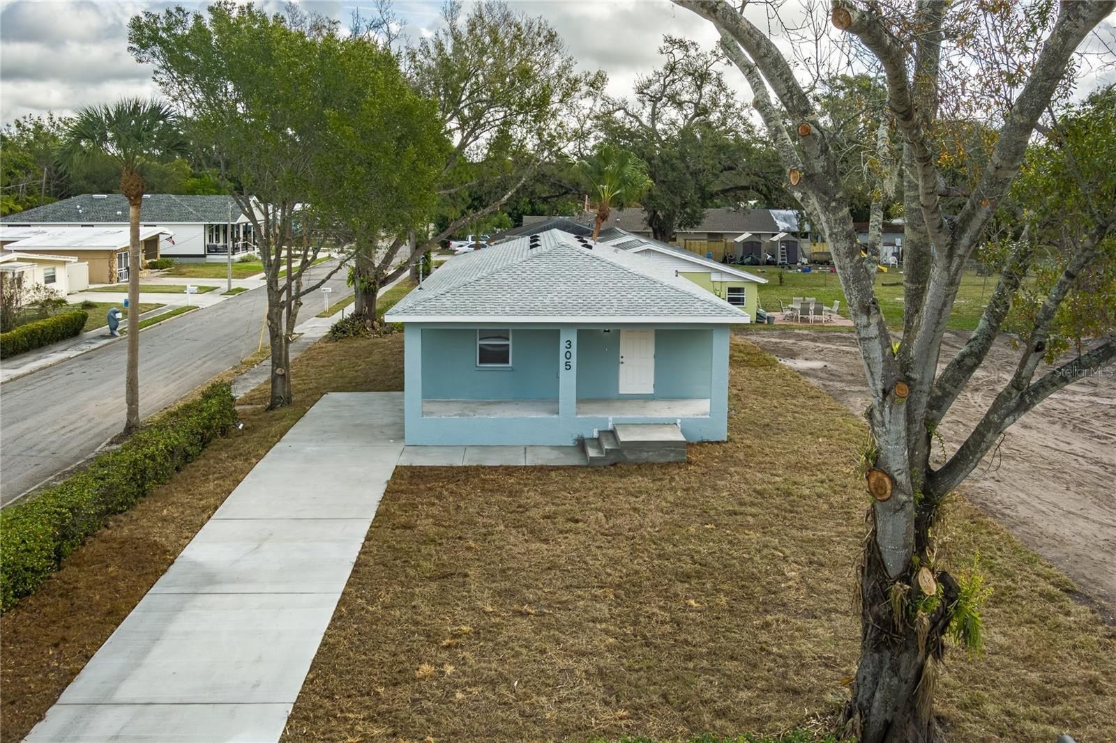 305 19Th Street East. Bradenton, FL 34208