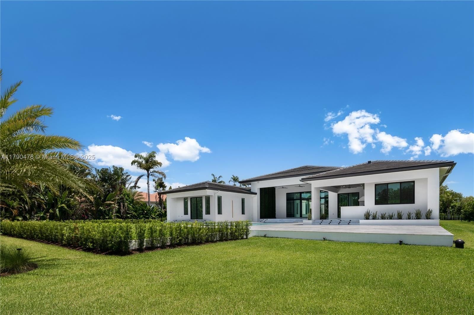 12331 Sw 2Nd St. Plantation, FL 33325