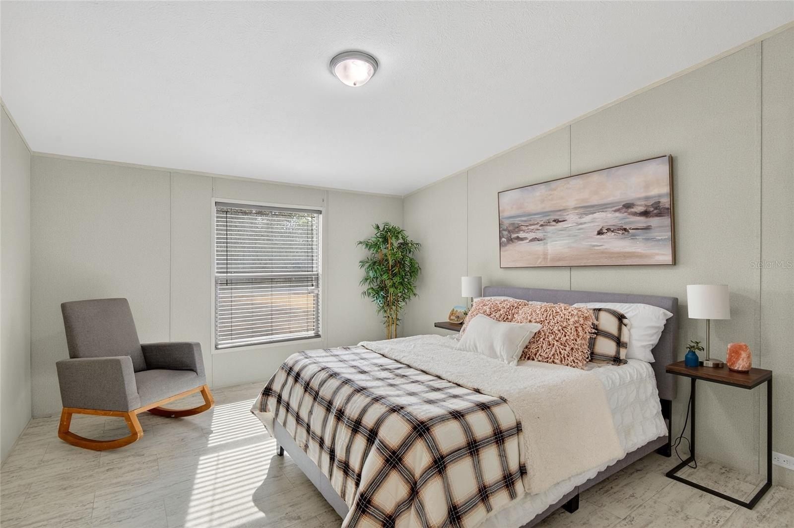 11281 Knuckey Road. Weeki Wachee, FL 34614