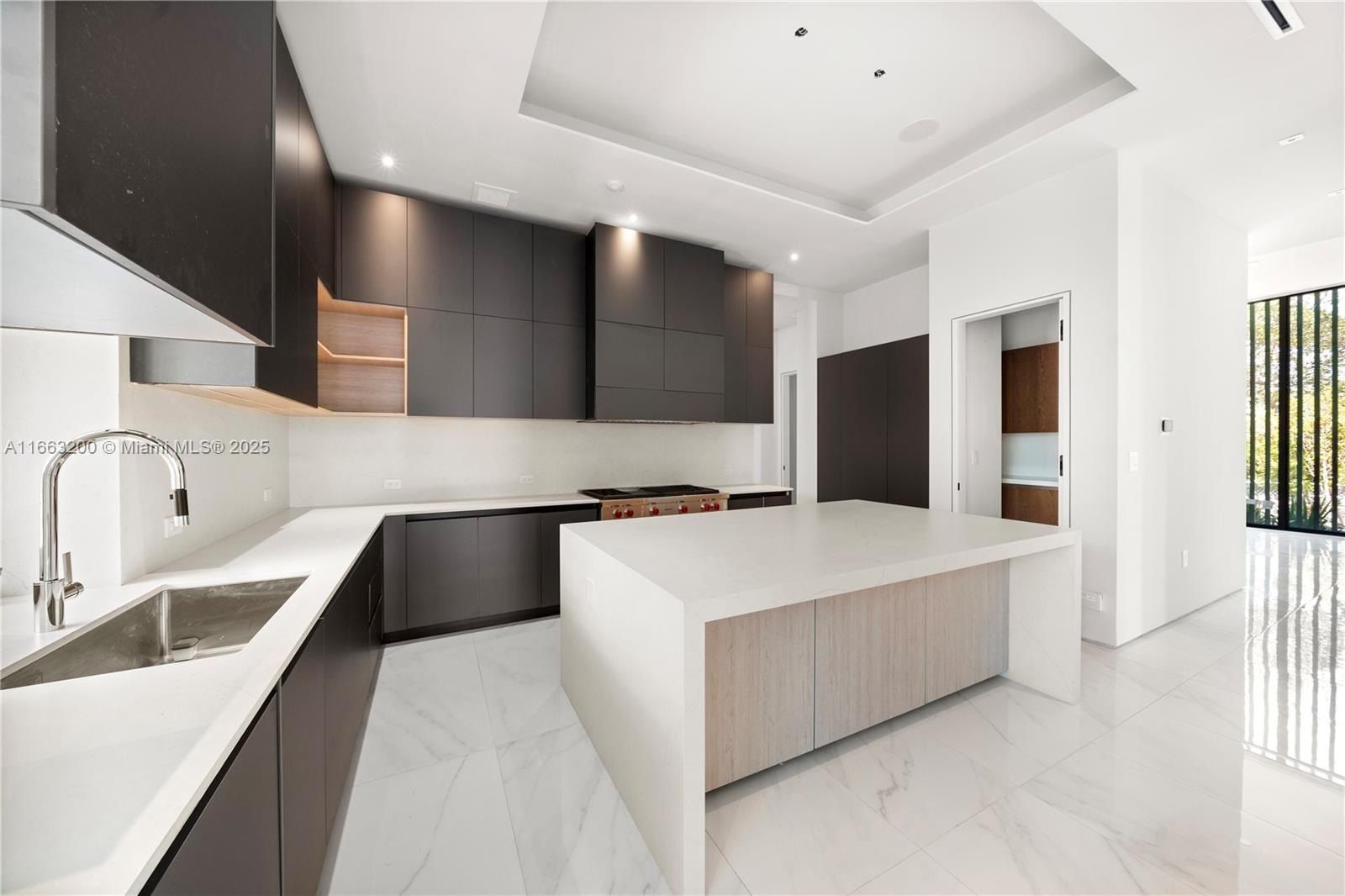 4430 Nautilus Dr. Miami Beach, FL 33140