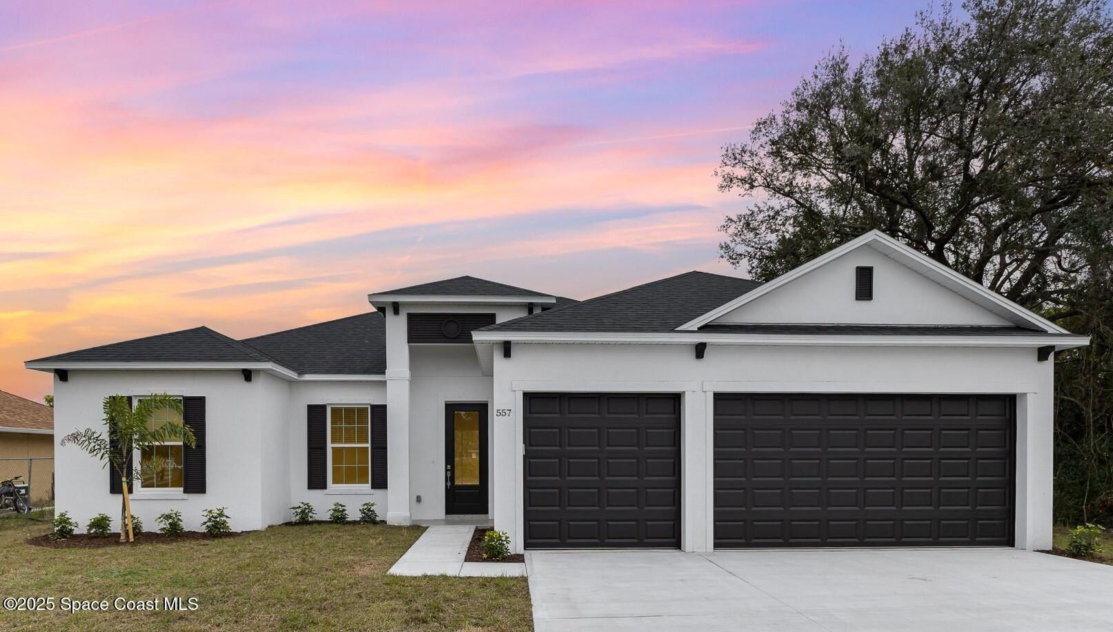 185 Meadow Avenue Se. Palm Bay, FL 32909