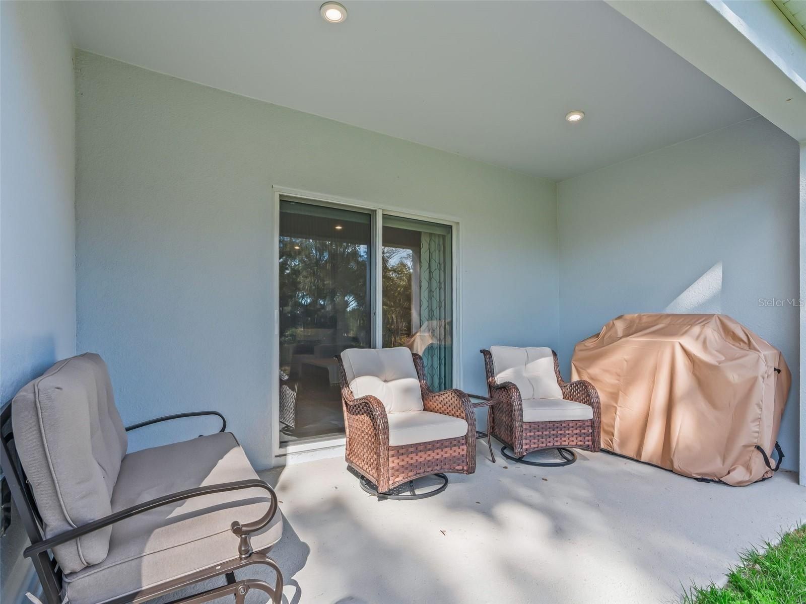 1238 Turtle Island Road. Lady Lake, FL 32159