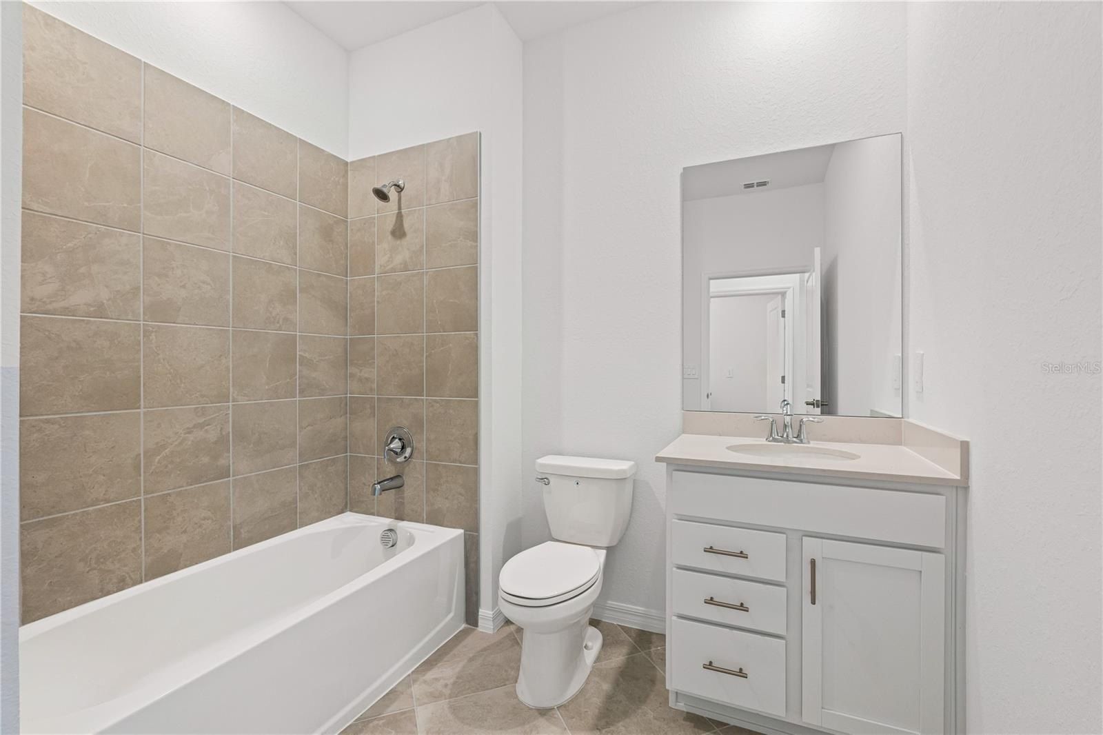 5608 Summit Pointe Circle. Bradenton, FL 34210