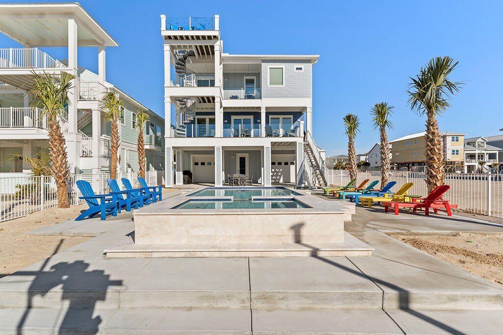 7396 Grand Navarre Boulevard. Navarre, FL 32566