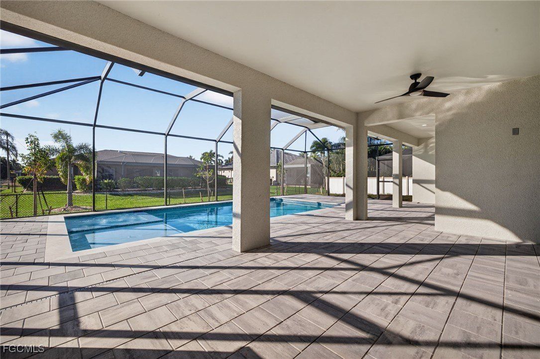 2700 Beach Parkway W. Cape Coral, FL 33914