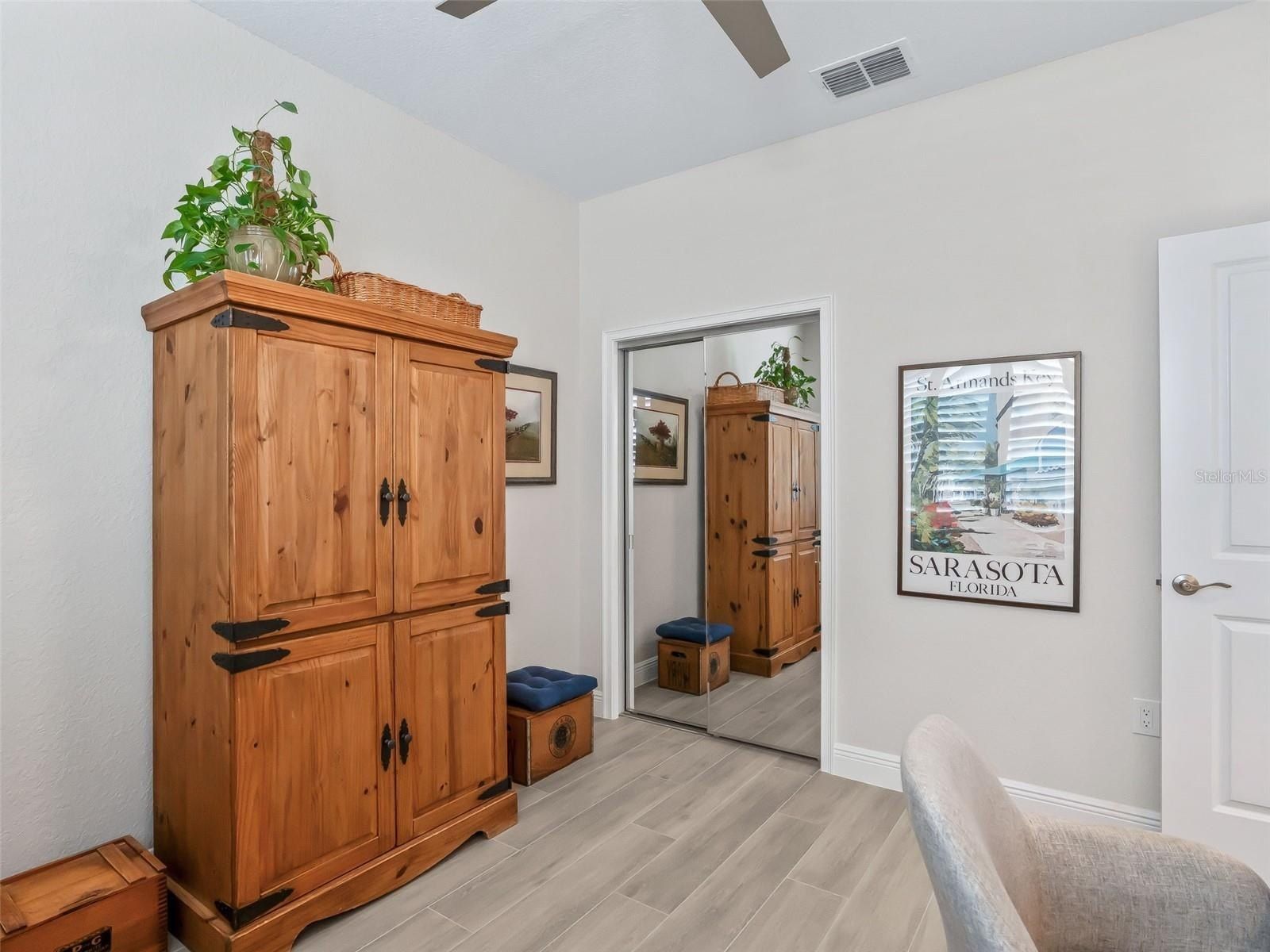 4791 Ne 125Th Loop. Oxford, FL 34484