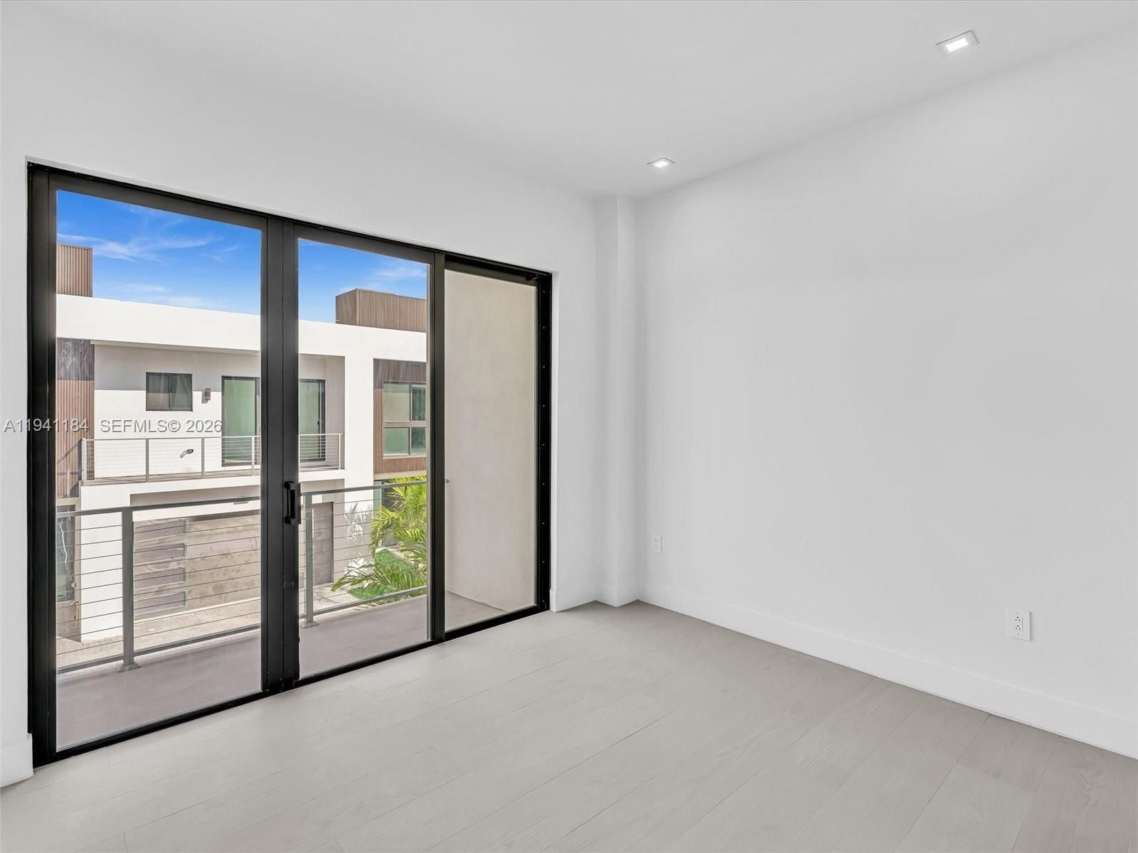 4665 Sw 32Nd Ave. Dania Beach, FL 33312