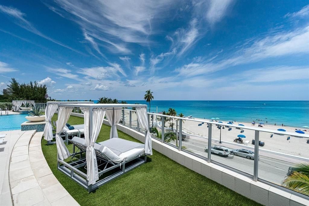 701 N Fort Lauderdale Beach Blvd. Fort Lauderdale, FL 33304