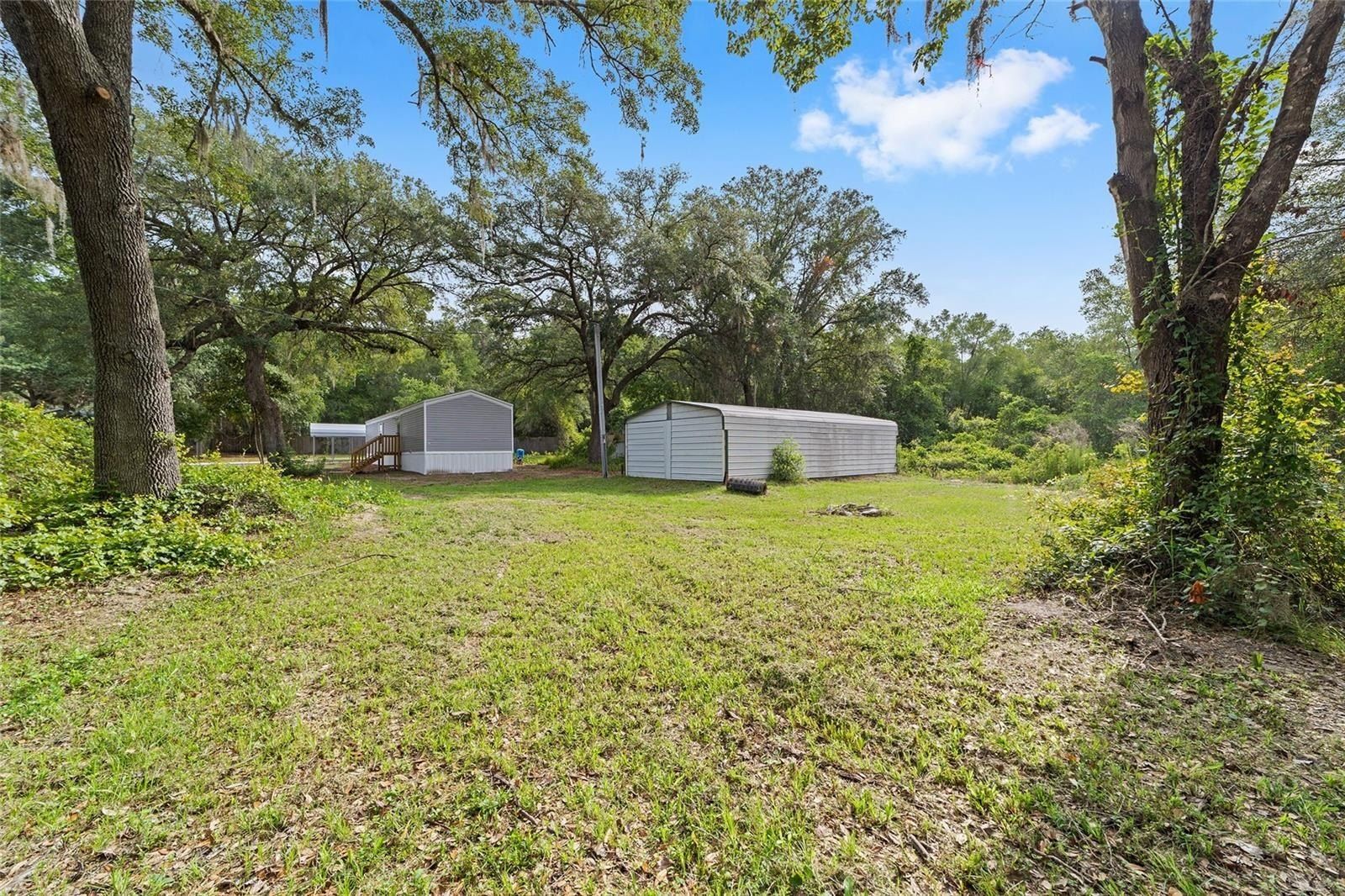 221 Se 167Th Court. Silver Springs, FL 34488