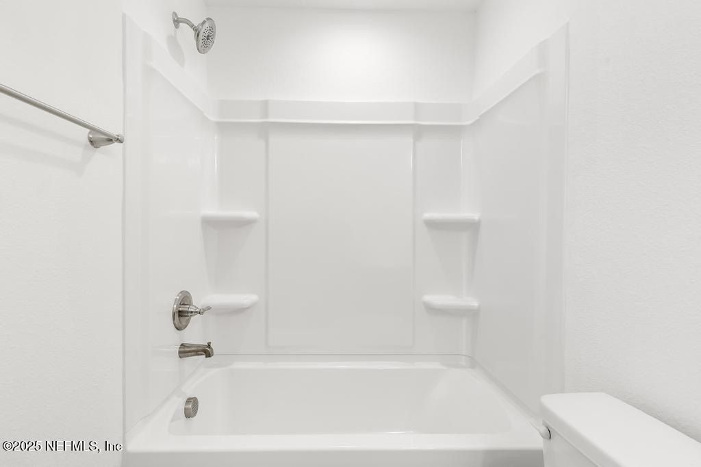 8942 5Th Avenue. Jacksonville, FL 32208