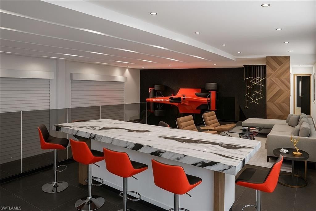 5705 Taylor Rd. Naples, FL 34109