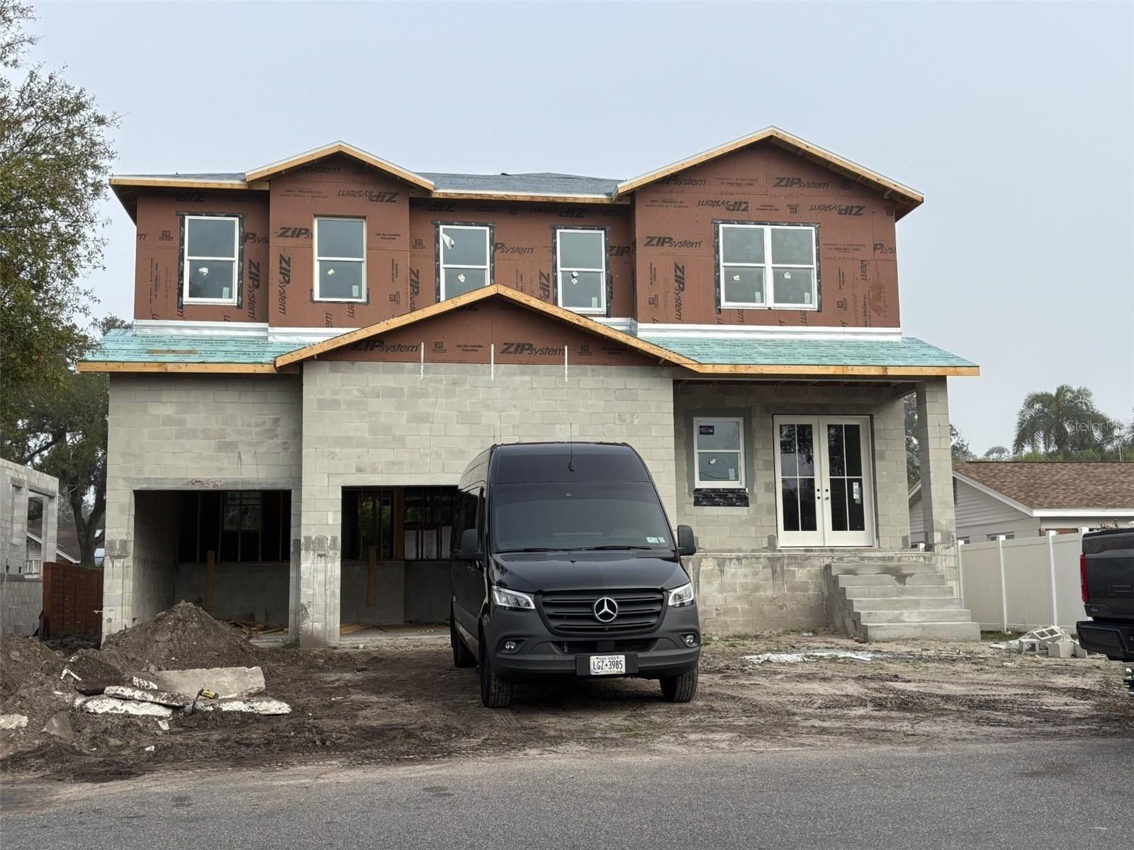 3025 W Asbury Place. Tampa, FL 33611