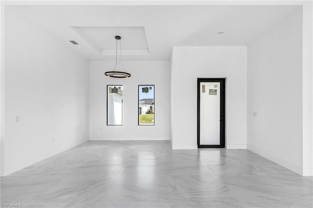 4116 Nw 36Th Ln Lot 3132. Cape Coral, FL 33993