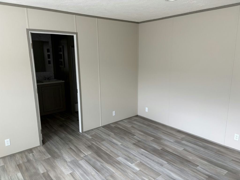 10201 W Beaver St. Jacksonville, FL 32220