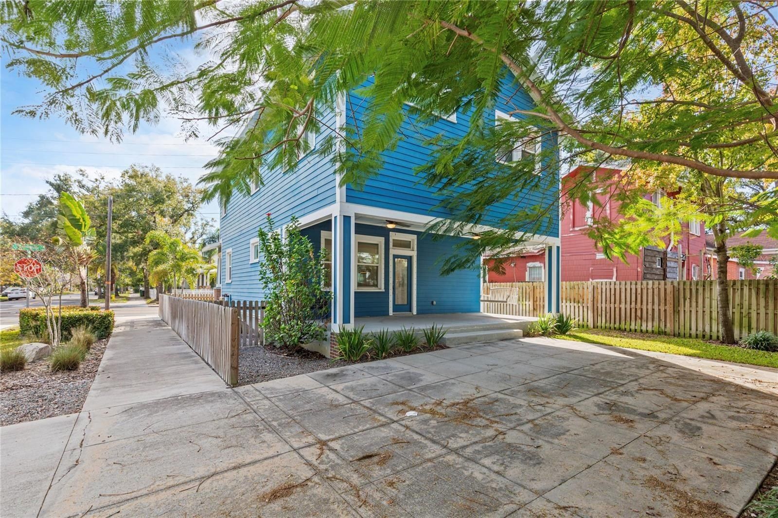 214 E Floribraska Avenue. Tampa, FL 33603