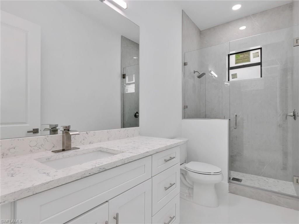 2514 36Th St Sw. Lehigh Acres, FL 33976