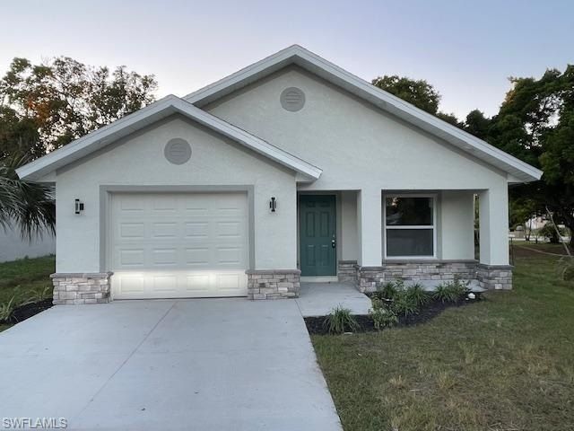 3870 Lora St. Fort Myers, FL 33916