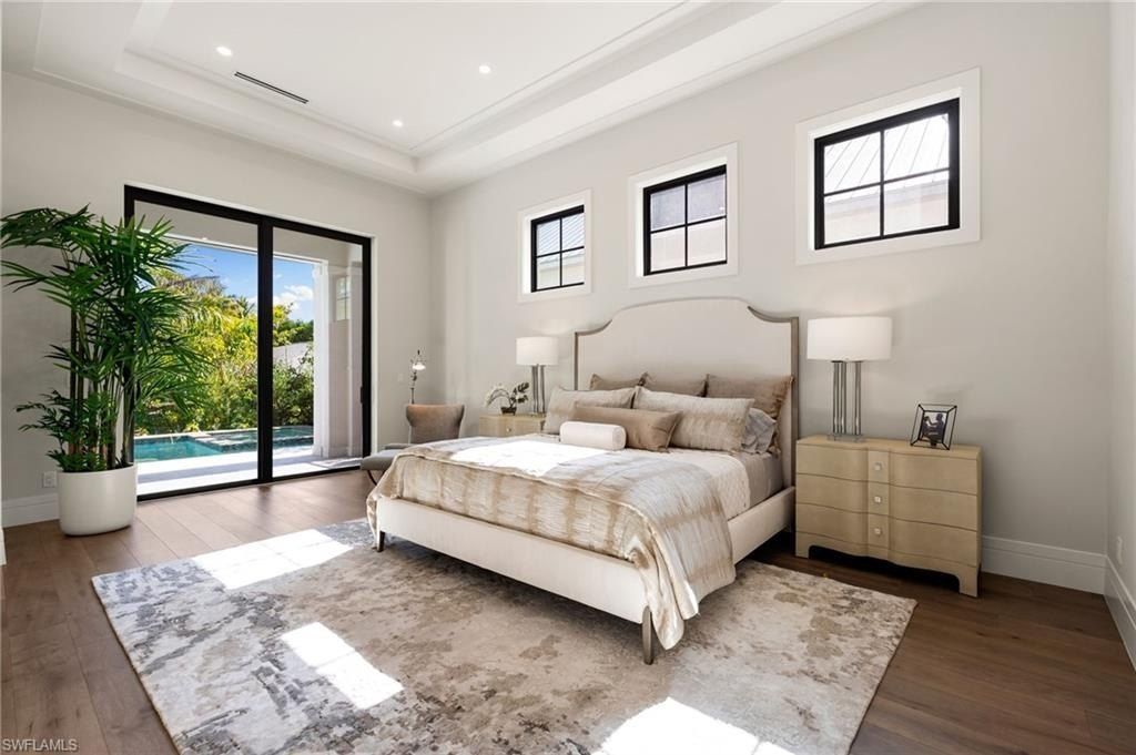 3540 Crayton Rd. Naples, FL 34103