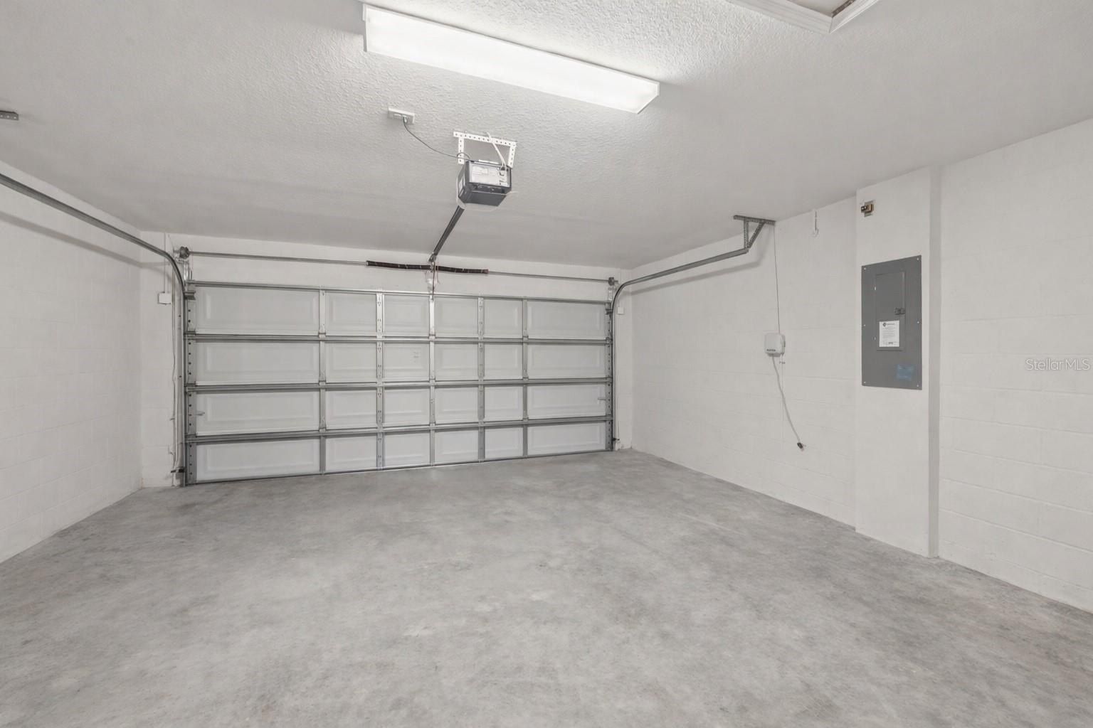 35478 Bellington Boulevard. Zephyrhills, FL 33541