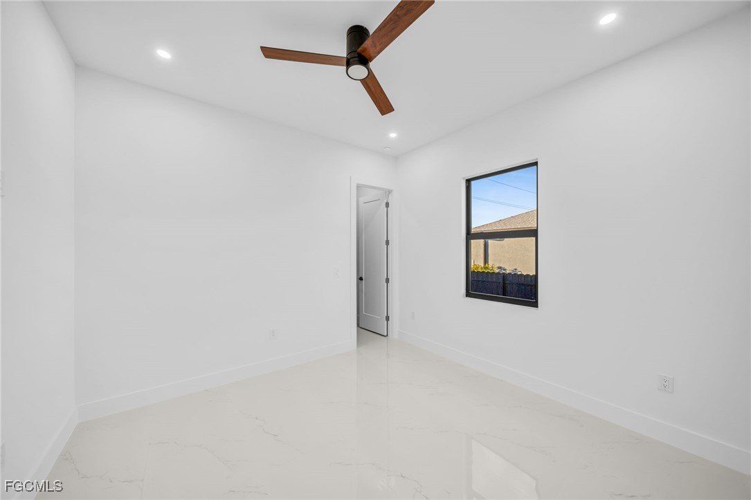 3913 Agualinda Boulevard. Cape Coral, FL 33914