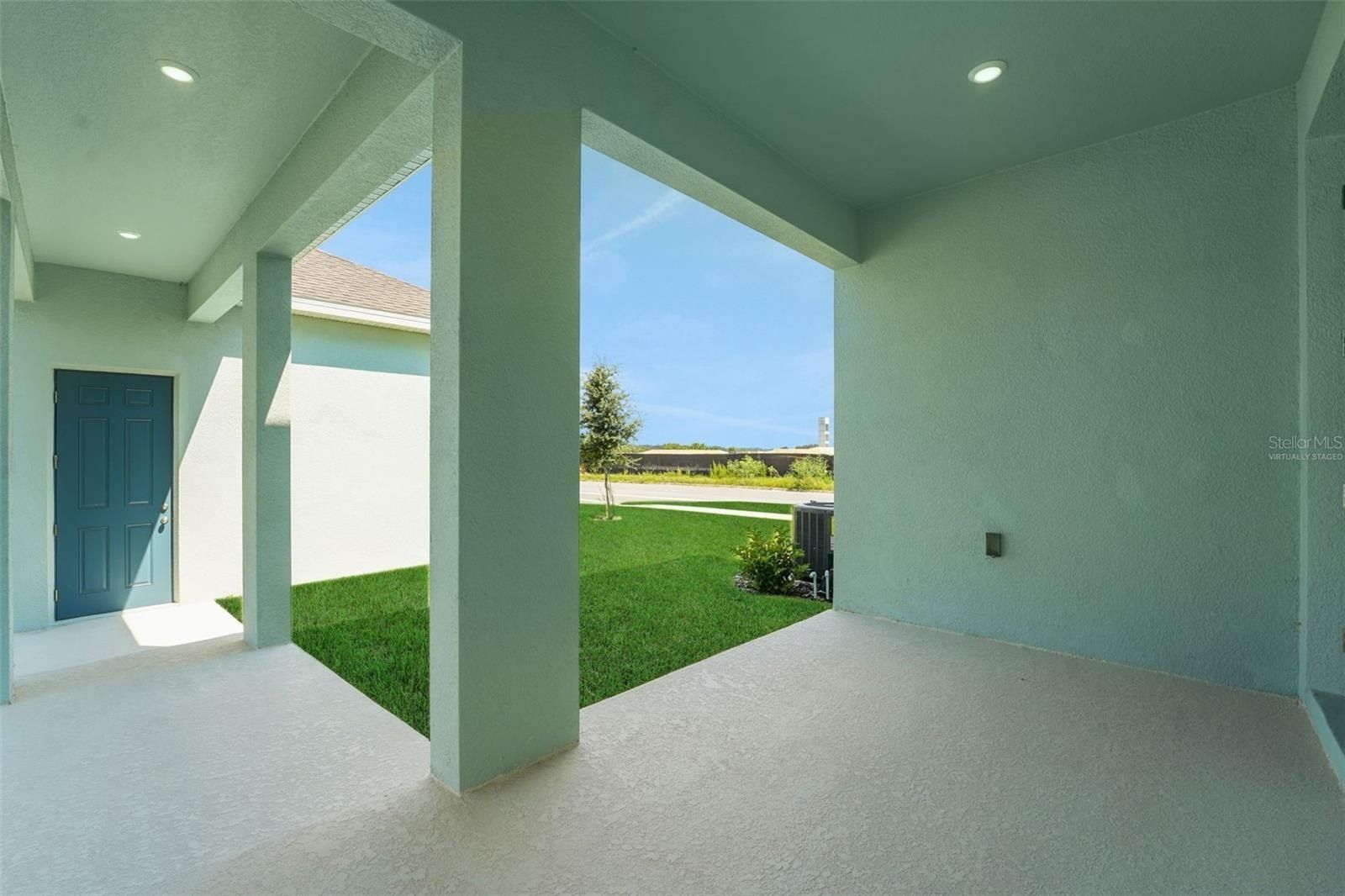 5104 Firebush Drive. Apopka, FL 32712