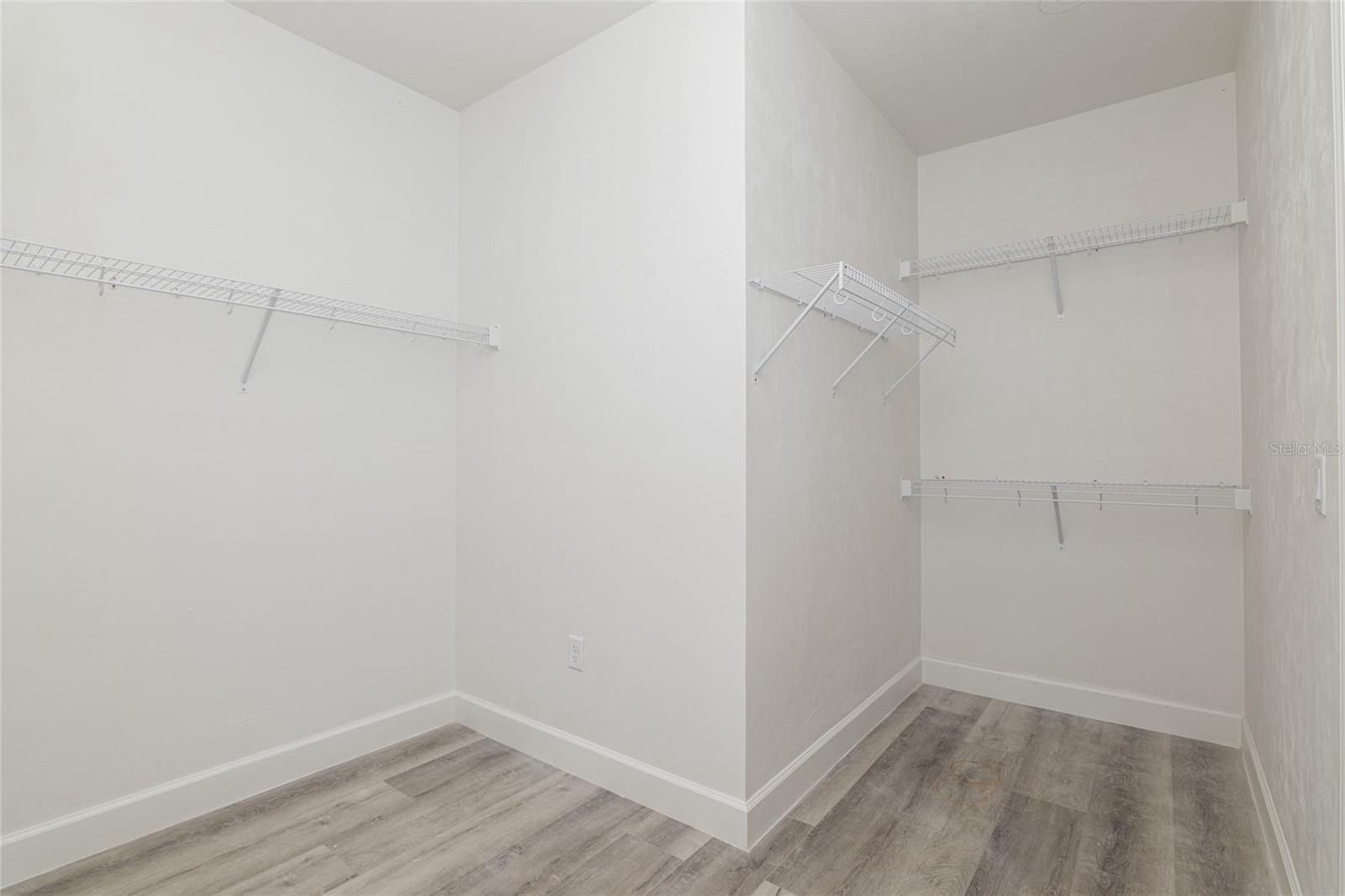 1035 Sw 67Th Way. Gainesville, FL 32607