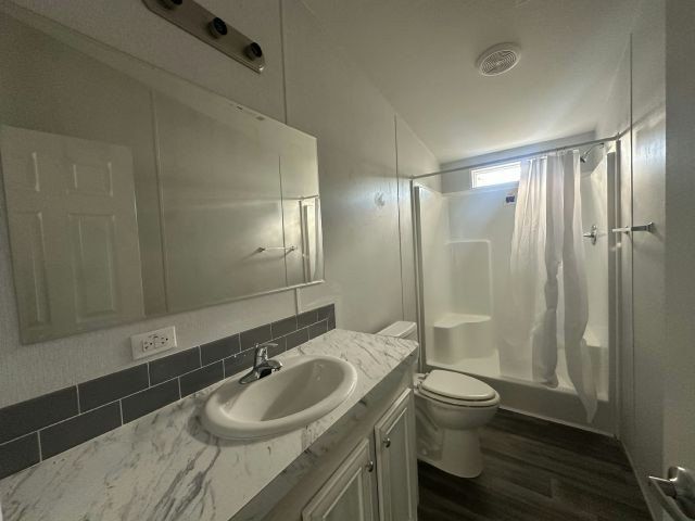 1658 Coldwell St. Orlando, FL 32828