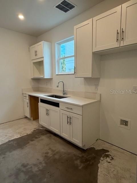 2711 W North B Street. Tampa, FL 33609