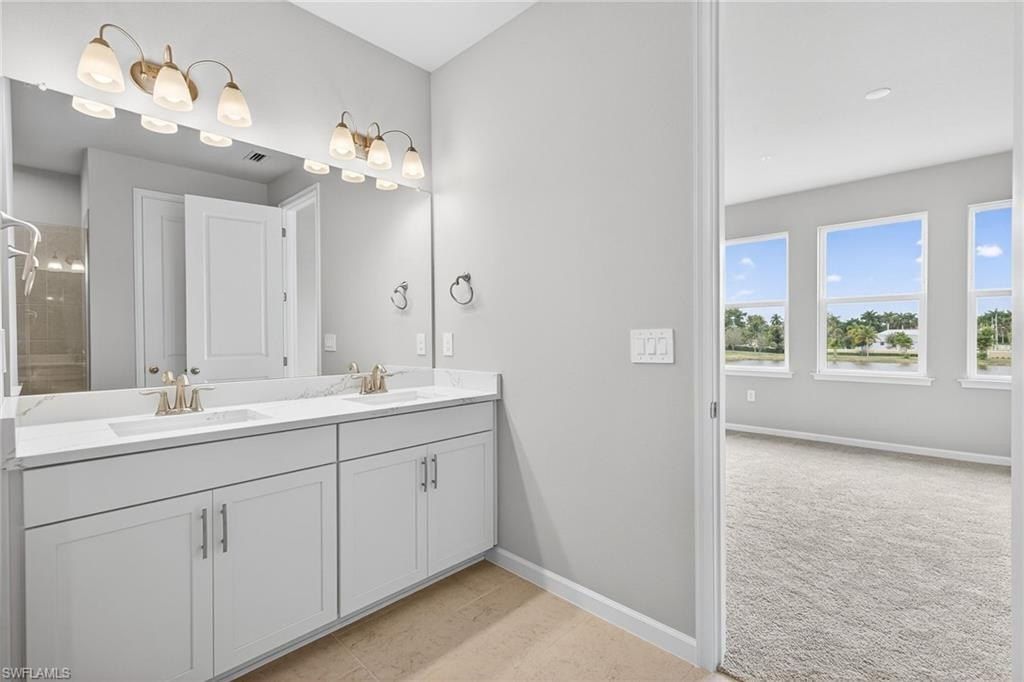 4596 Arboretum Unit 202. Naples, FL 34112