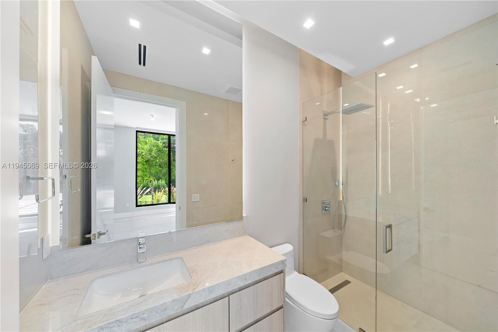 11636 Ne 7Th Ave. Biscayne Park, FL 33161