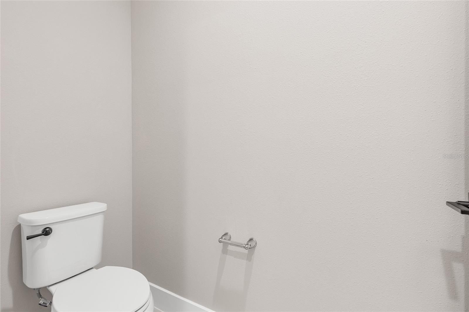 157 Plantation Road. Debary, FL 32713