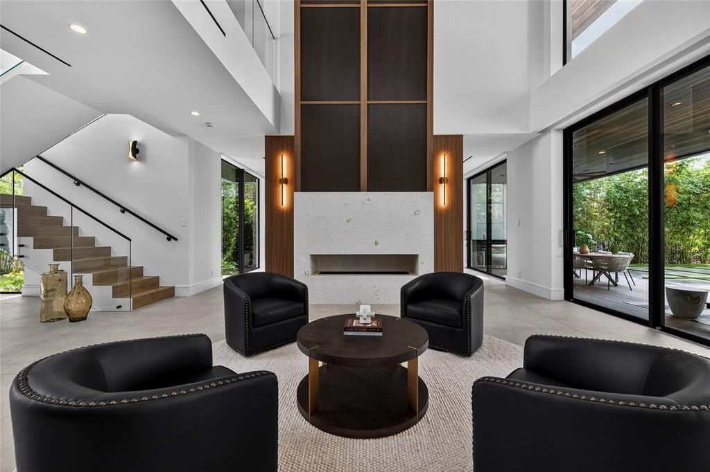 119 N Gordon Rd. Fort Lauderdale, FL 33301