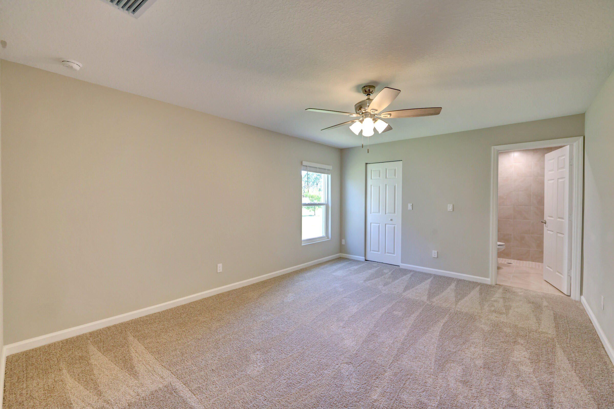 5213 Nw W Piper Circle. Port Saint Lucie, FL 34986