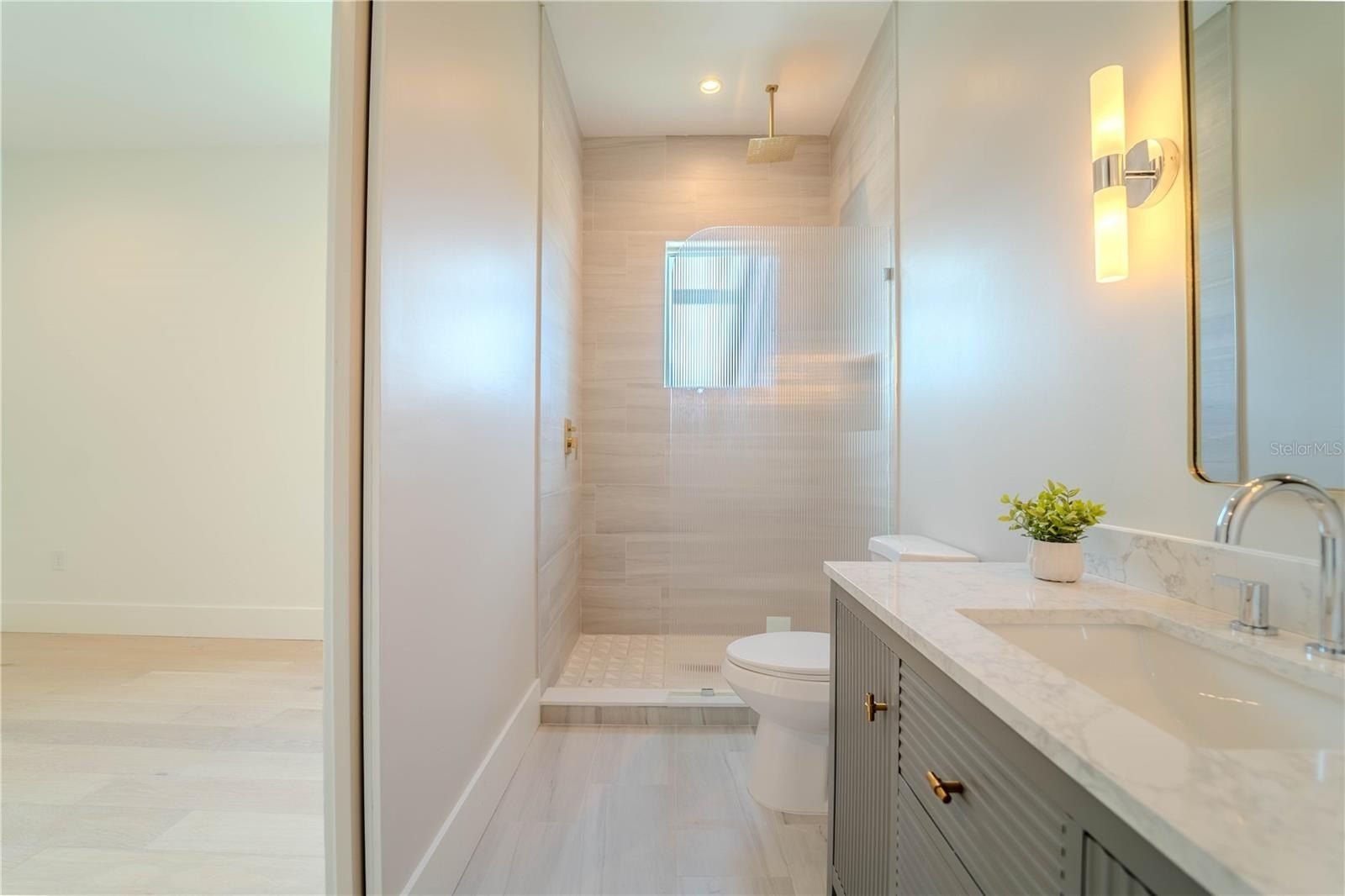 3602 E Renellie Circle. Tampa, FL 33629